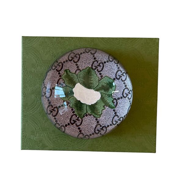 NEW Gucci Cauliflower GG Glass Paper Weight In Box - Picture 1 of 16